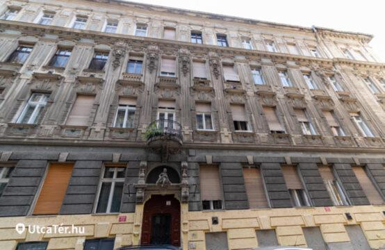 Ejjeli Majom Hostel Будапеща Екстериор снимка